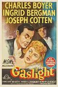 Click image for larger version

Name:	gaslight-movie-poster-1940-.jpg
Views:	1
Size:	14.3 KB
ID:	41941